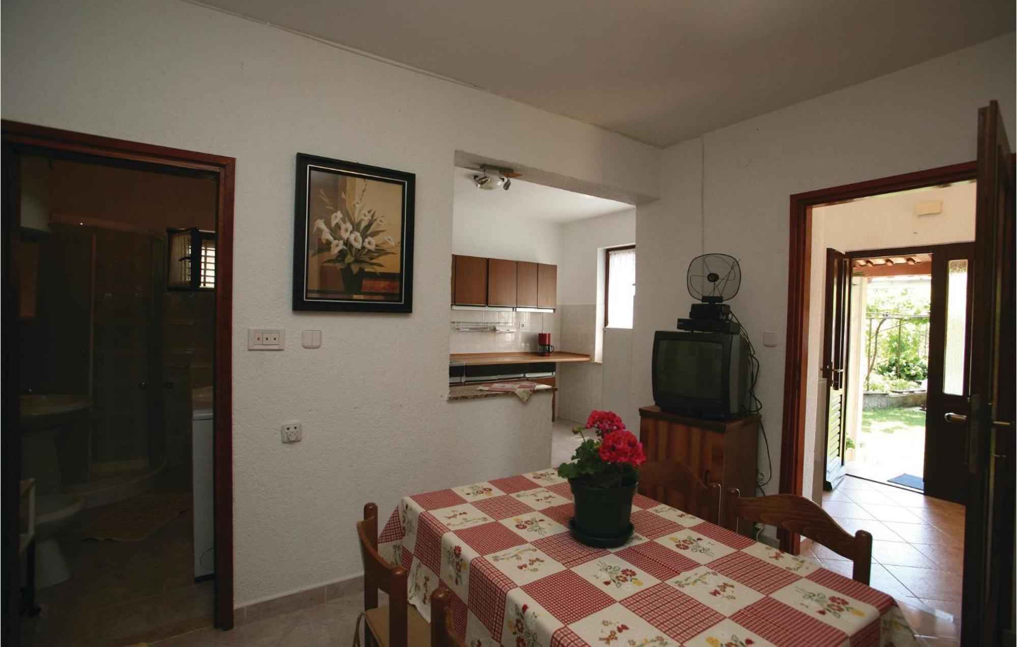 Awesome Apartment In Labin With Wifi Raša Eksteriør bilde