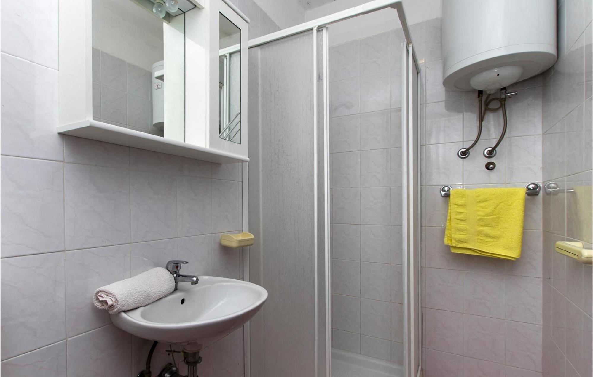 Awesome Apartment In Labin With Wifi Raša Eksteriør bilde