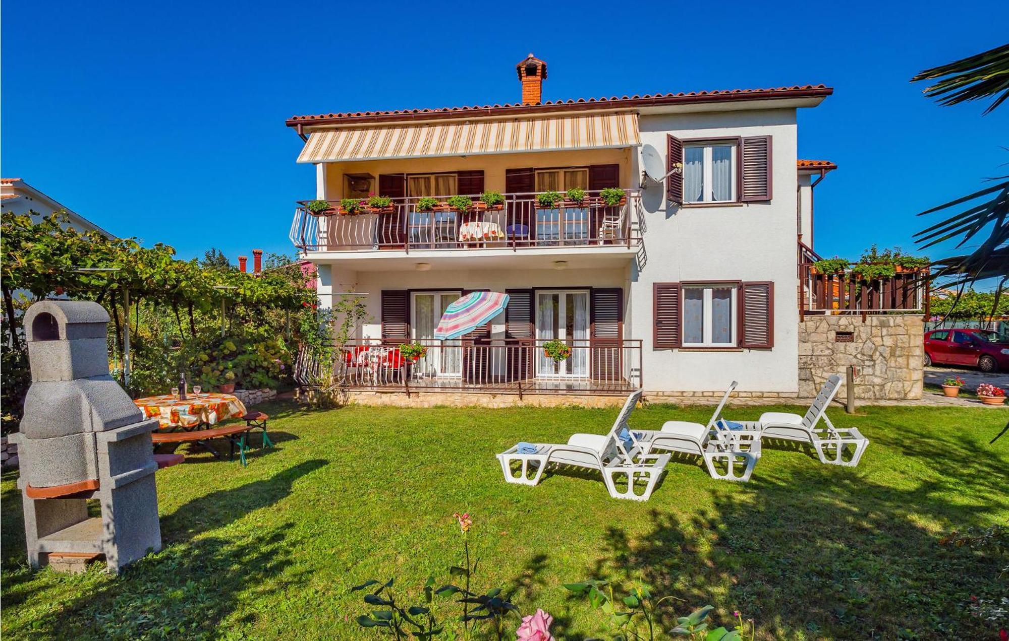 Awesome Apartment In Labin With Wifi Raša Eksteriør bilde