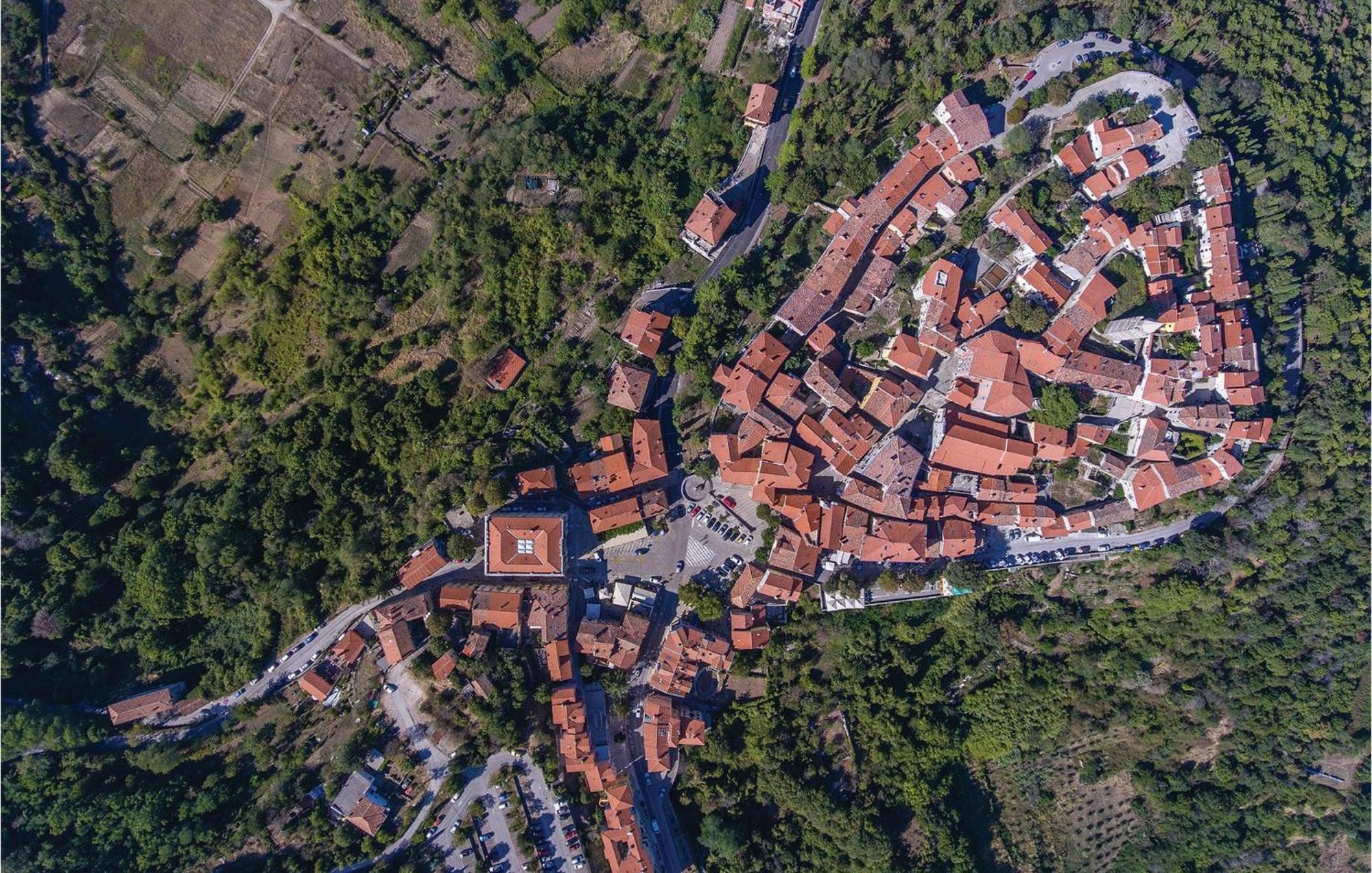 Awesome Apartment In Labin With Wifi Raša Eksteriør bilde